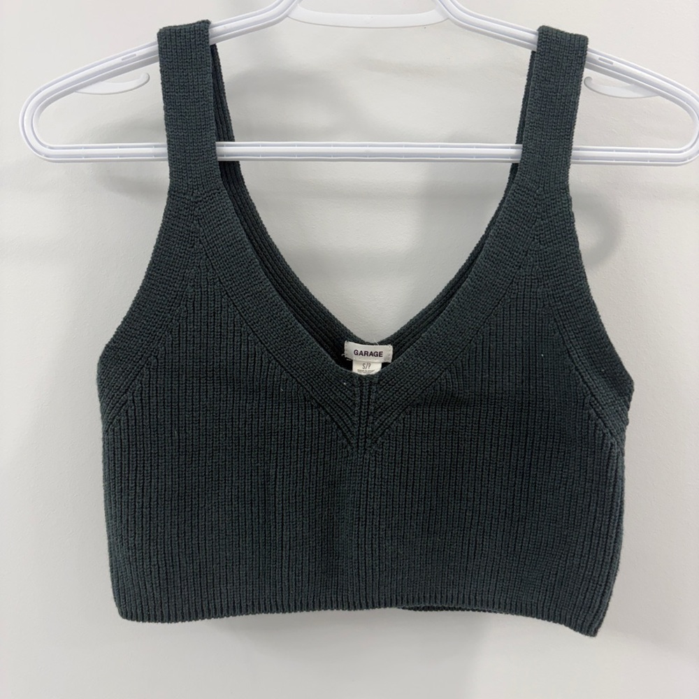 🖤 Garage Dark Green Knit Crop Tank Top - Small
